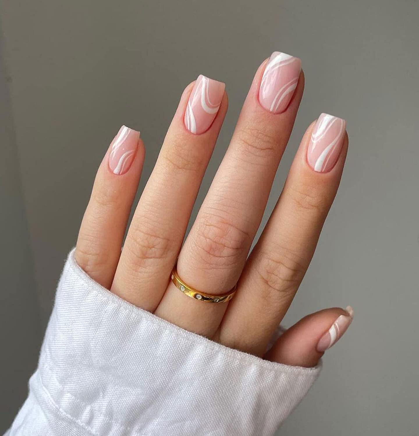 LADYING 24 PCS Acrylic Square Press on Nails Short White and Pink French Fake False Nails With Glue, Gel Acrylic Nail Art Kit Stick Ons Manicure for Women Girls